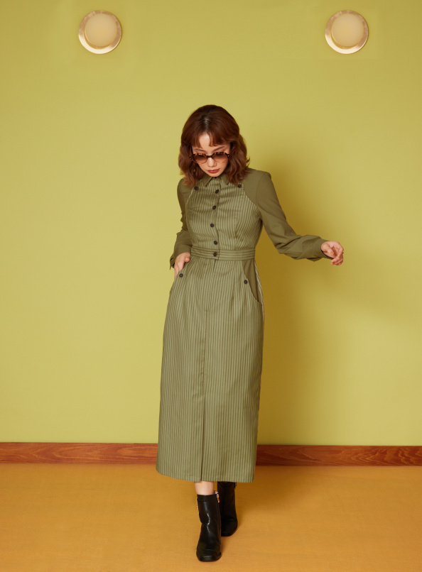 自身表象,條紋異材質拼接造型剪裁洋裝