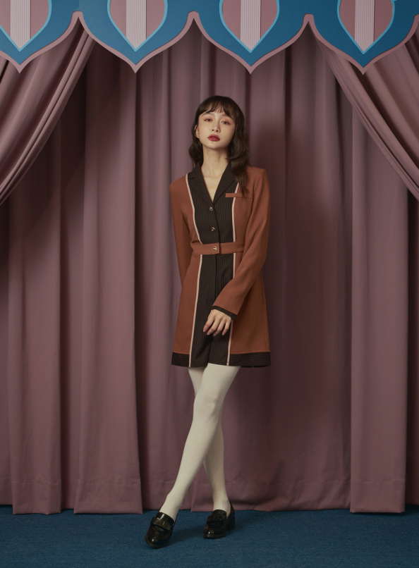 奇幻旅程,異材質拼接直紋連身短褲