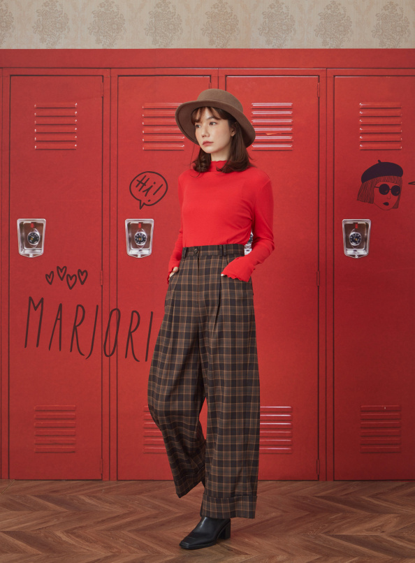 非制式品味，雙褲耳反褶格紋寬褲