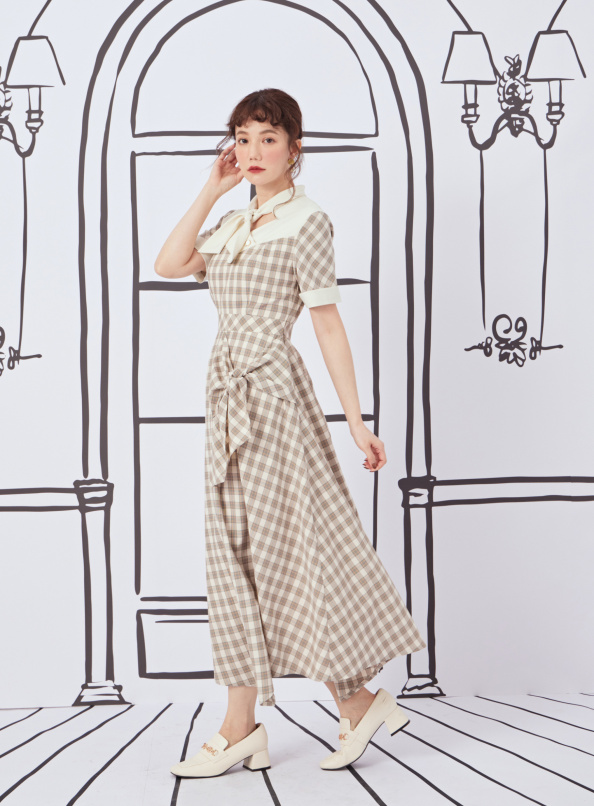 紐約城的午後,領巾造型側綁帶格紋洋裝