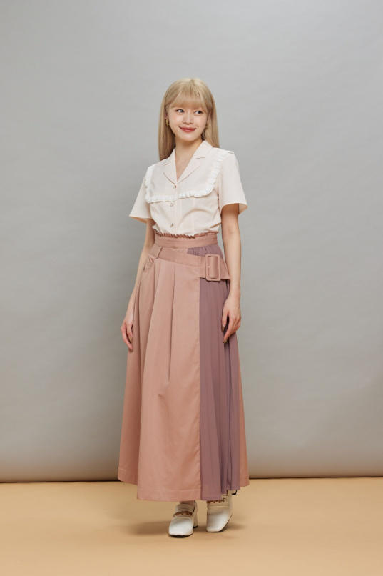 香草冰淇淋,立體造型荷葉滾邊上衣