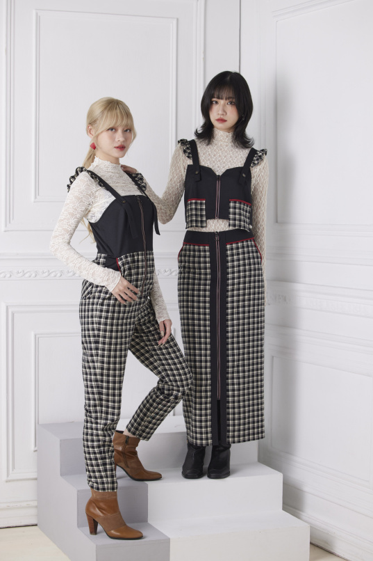 稍縱即逝,撞色拉鍊鉛筆裙