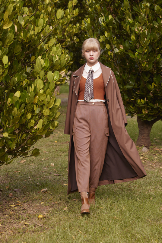 落日晚霞，直筒哈倫褲