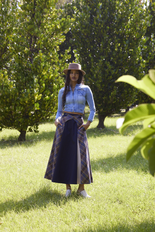 不在場證明,交錯設計格紋長裙