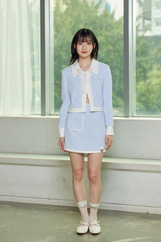 一如既往的溫柔，包邊綁領罩衫