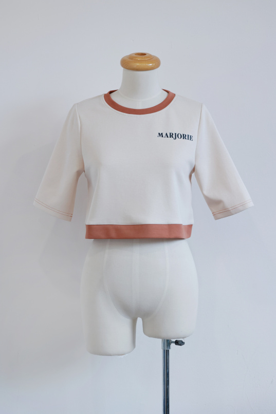 米迦勒的守護,天使撞色寬鬆上衣