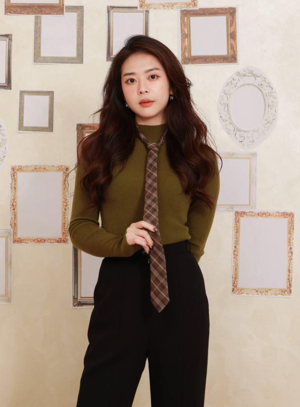 質感甄選，無縫小高領毛衣