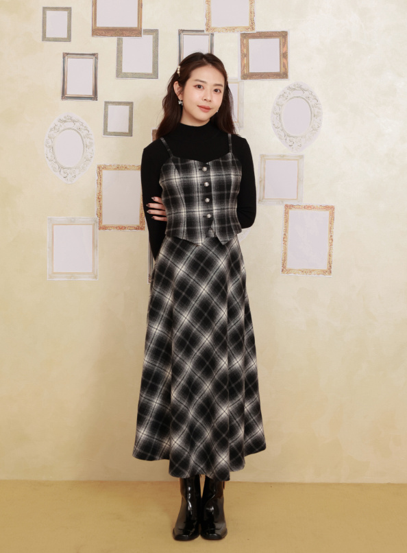 質感甄選，短背心格紋三件套裝