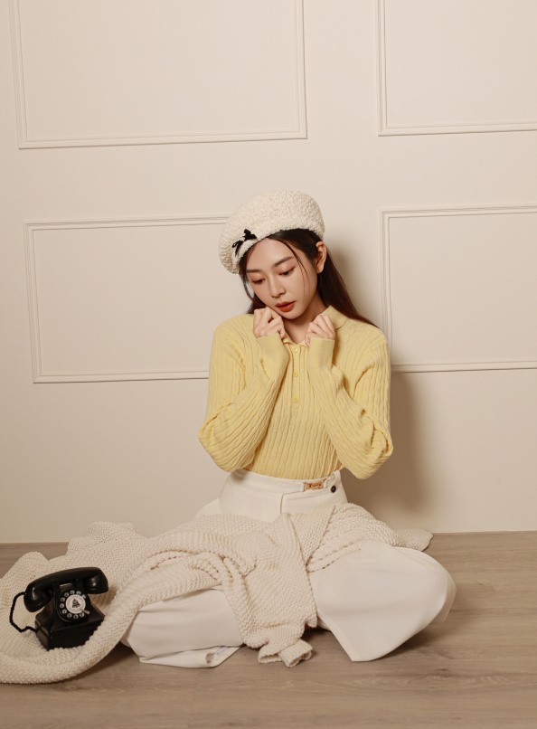 質感甄選，蕾絲花邊領麻花紋上衣