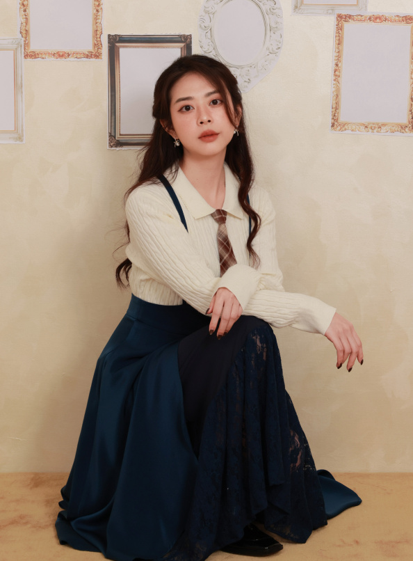 質感甄選，蕾絲花邊領麻花紋上衣