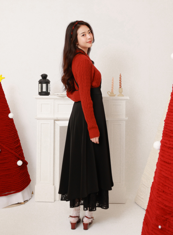 自白詩篇，雙層蕾絲交叉吊帶裙