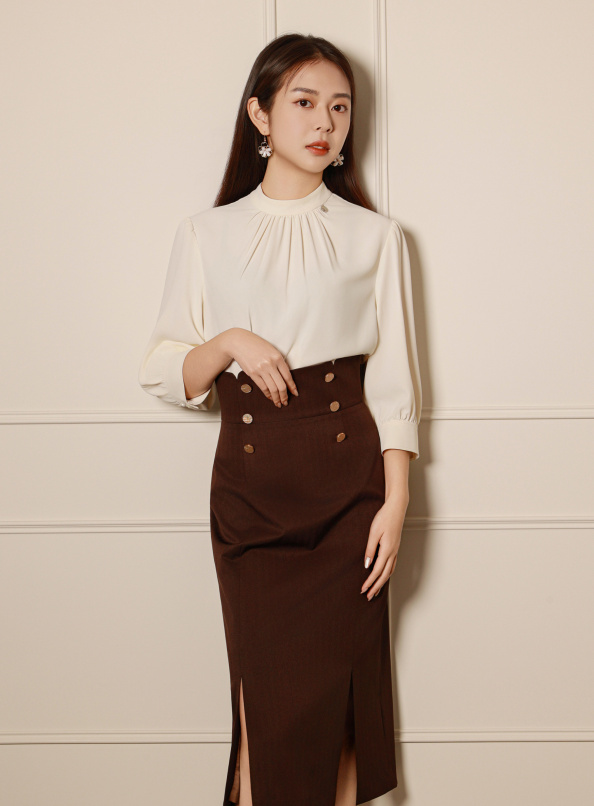 往日，簡約小立領細褶上衣